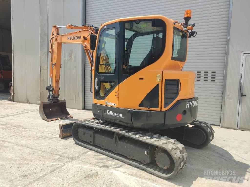 Hyundai R60CR-9A Minibagger < 7t