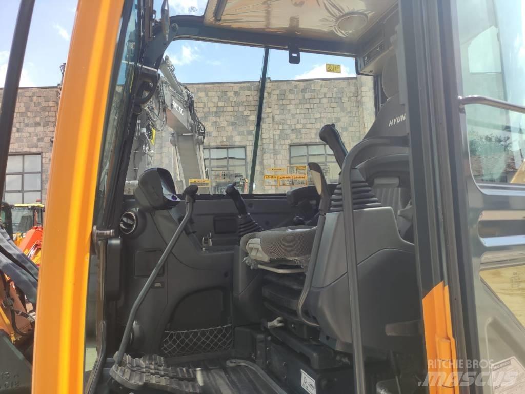 Hyundai R60CR-9A Minibagger < 7t