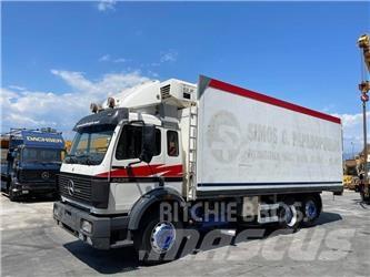 Mercedes-Benz 2435L Kühlcontainer