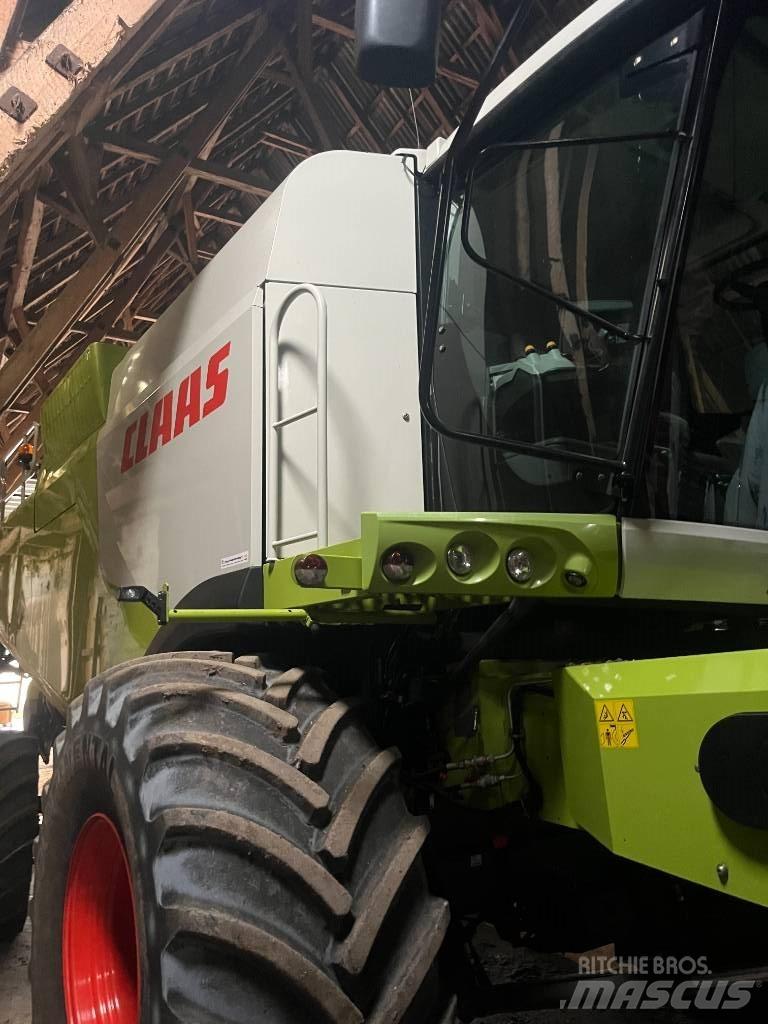 CLAAS LEXION 760 Mähdrescher