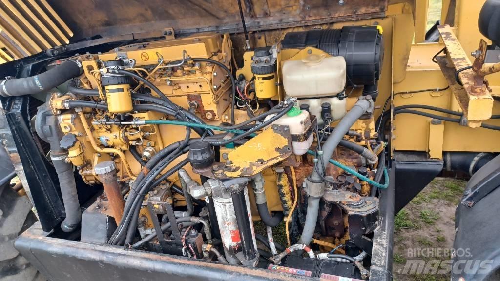 CAT TH 63 Teleskoplader