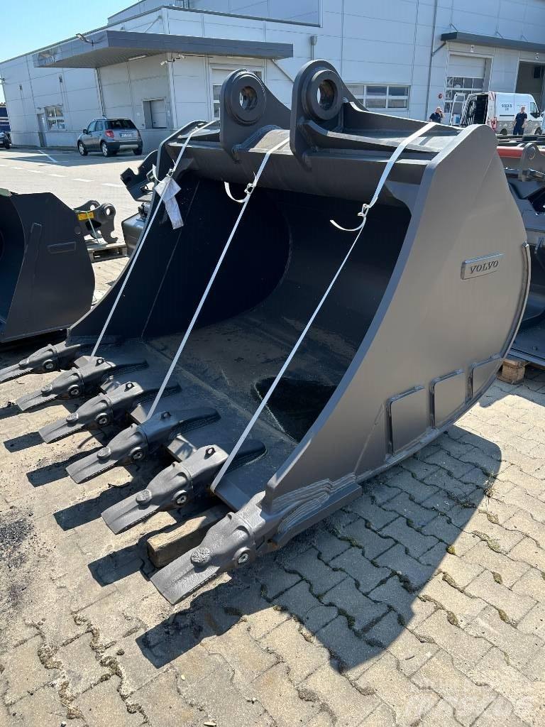 Volvo EC 480 E L Raupenbagger