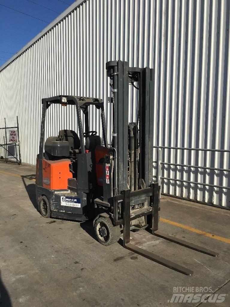 Aisle-Master 20SE Schmalgangstapler