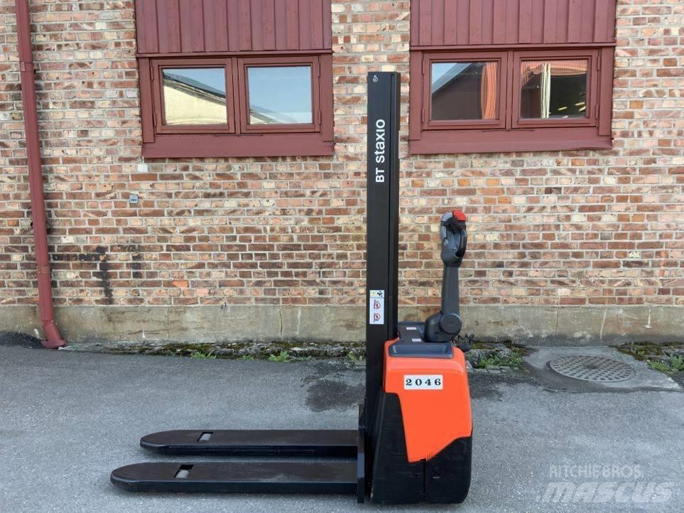BT HWE 100 Deichselstapler