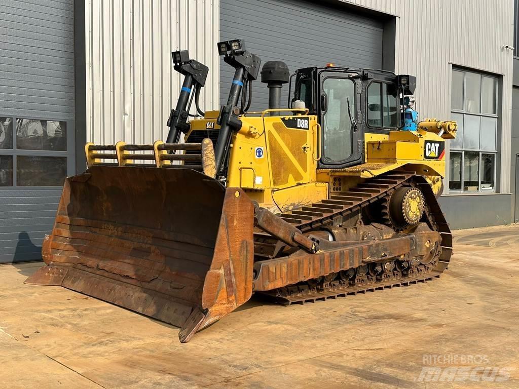 CAT D8R Bulldozer