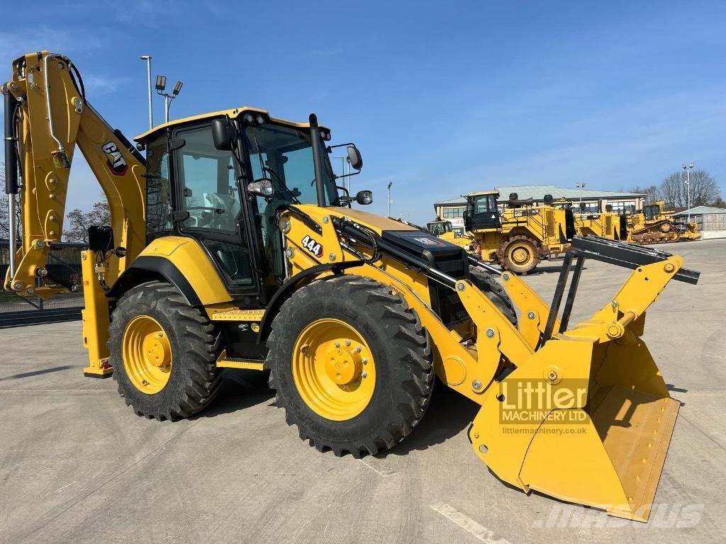 CAT 444 Baggerlader