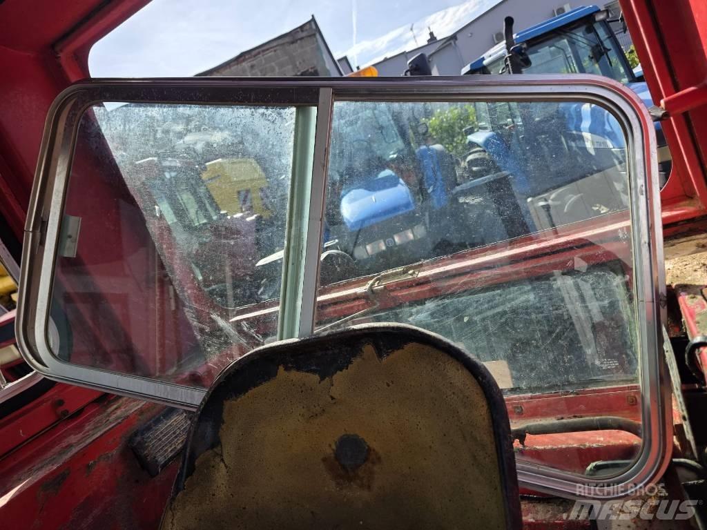 Massey Ferguson 575 Traktoren