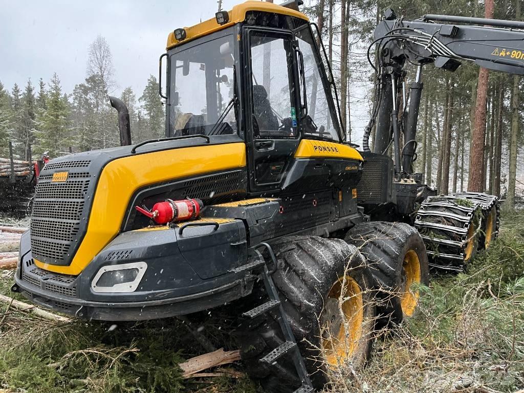 Ponsse Bear 8W Harvester