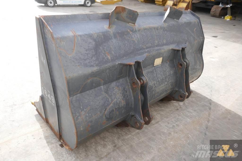 Volvo L120B Bucket Schaufeln