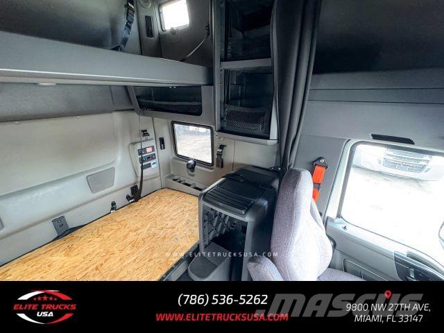 International LT Andere Fahrzeuge