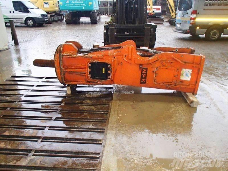 NPK E-225 A Hammer / Brecher