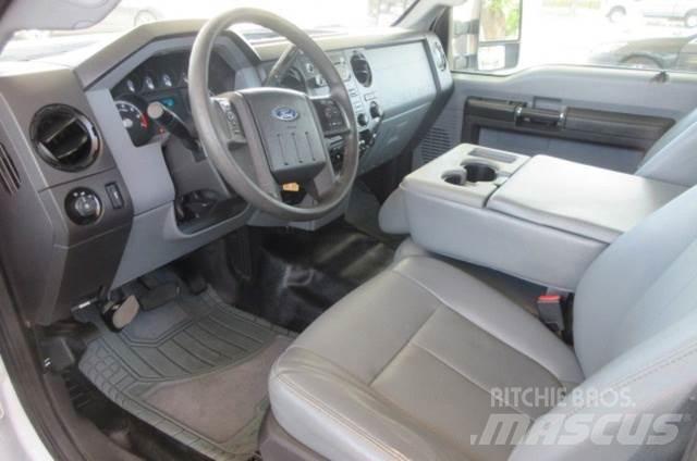 Ford F250 Bergungsfahrzeuge