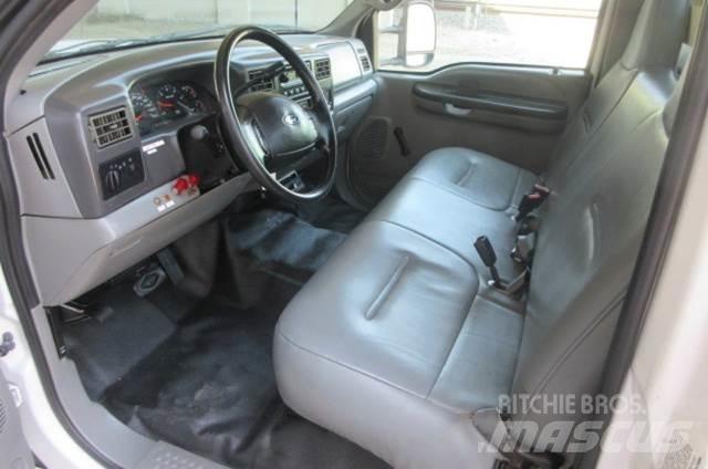 Ford F350 Bergungsfahrzeuge
