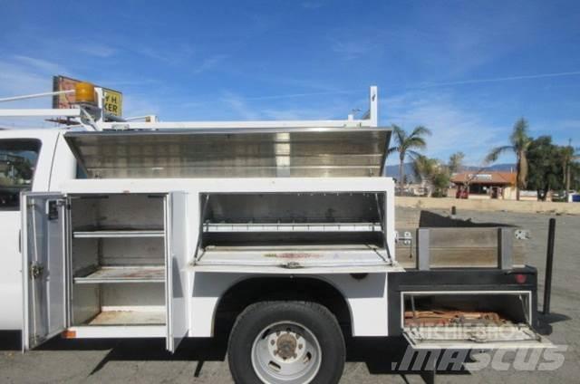 Ford F350 Bergungsfahrzeuge
