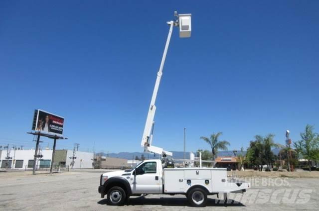 Ford F450 LKW-Arbeitsbühnen