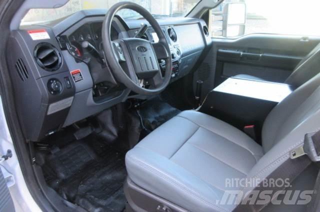 Ford F550 Bergungsfahrzeuge