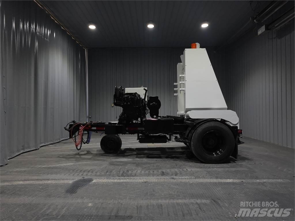 Altec AD108 Seilankerbohrwagen