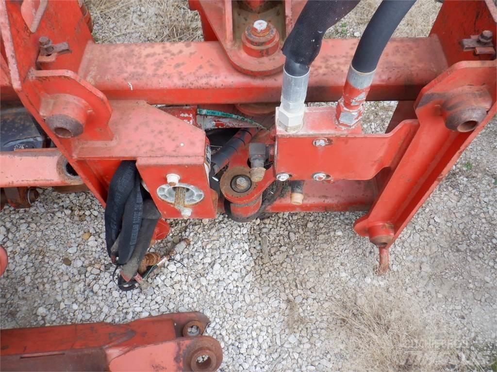 Ditch Witch M730 Pflüge