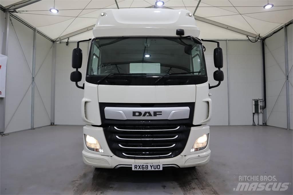 DAF CF450 Sattelzugmaschinen