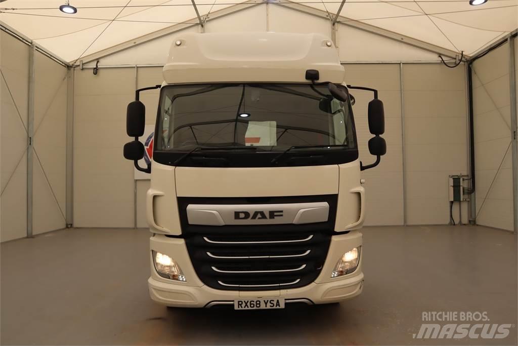 DAF CF450 Sattelzugmaschinen