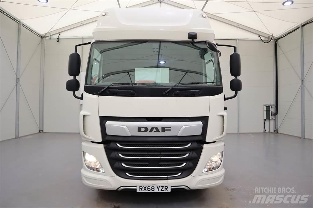 DAF CF450 Sattelzugmaschinen