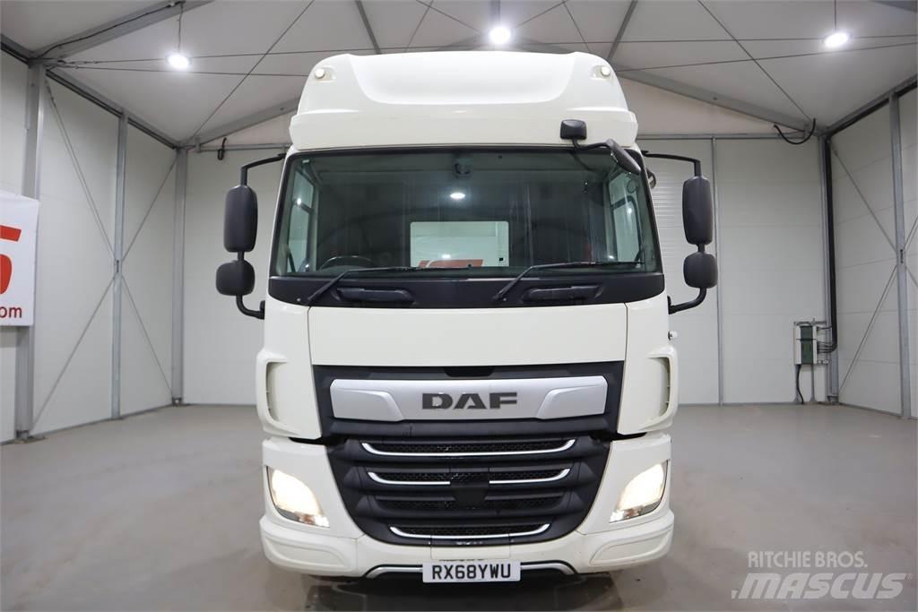 DAF CF450 Sattelzugmaschinen