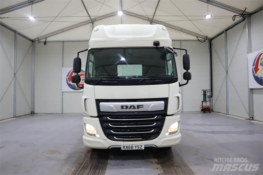 DAF CF450 Sattelzugmaschinen