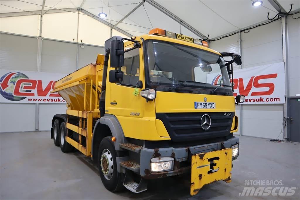 Mercedes-Benz AXOR 2629 Streuer