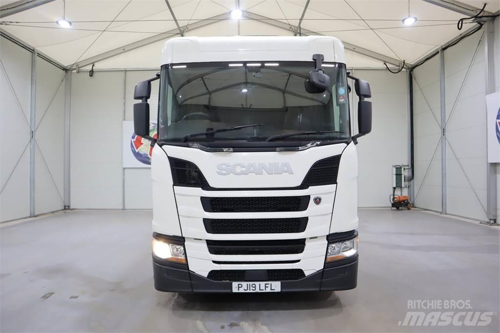 Scania R450 Sattelzugmaschinen