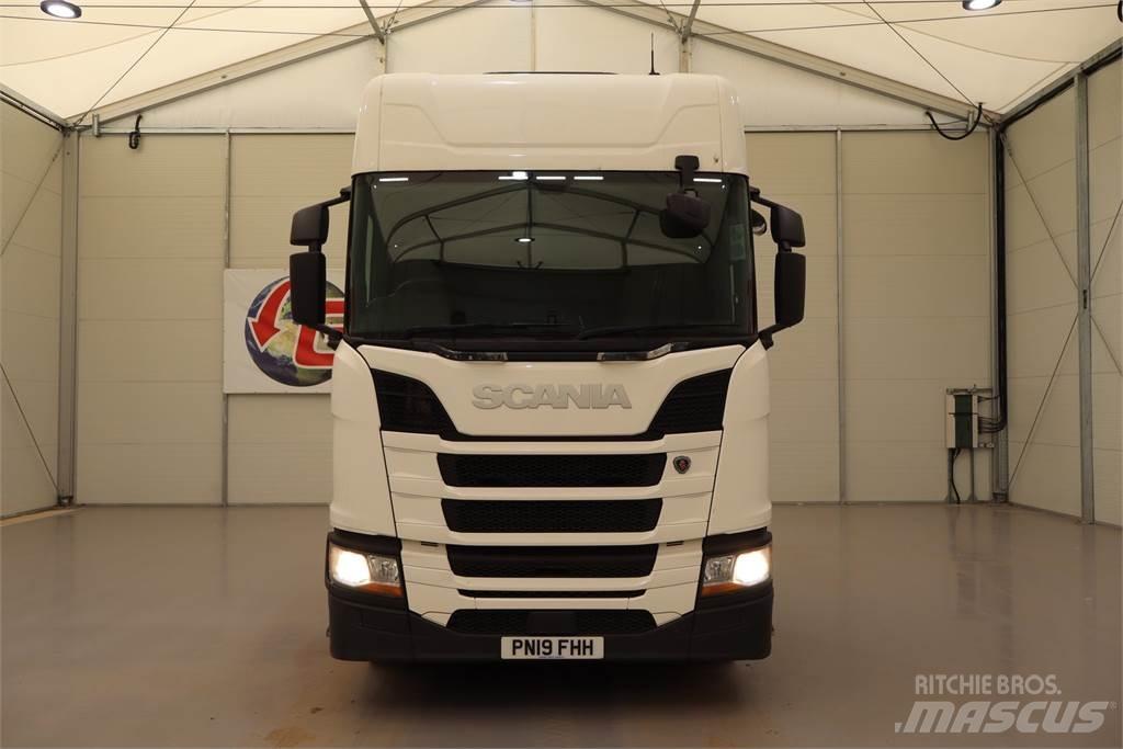 Scania R450 Sattelzugmaschinen