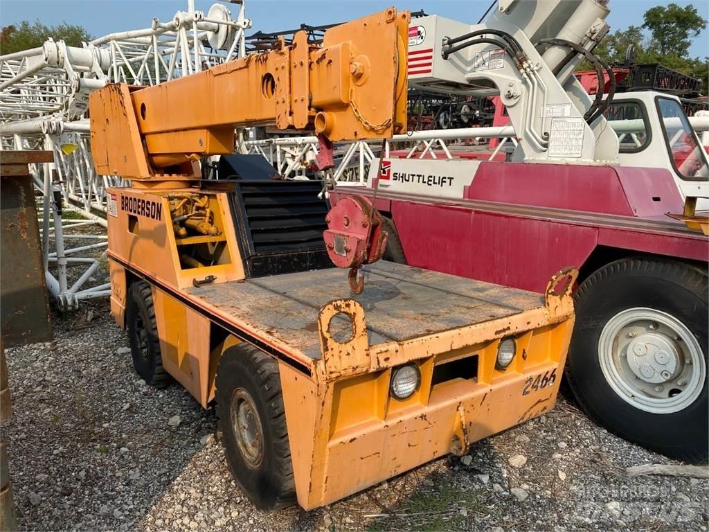 Broderson IC20 Ruwterrein kranen