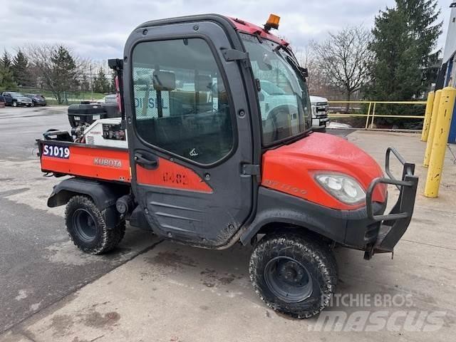 Kubota RTV1100 Andere Krane