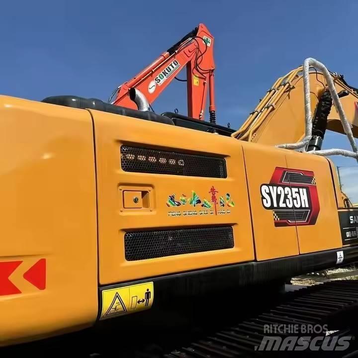 Sany SY235H Raupenbagger