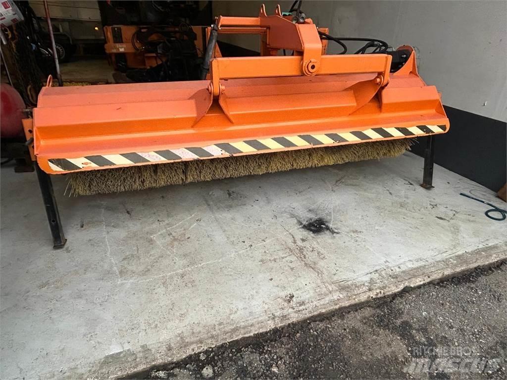 FMG avoharja AH240 Bürsten