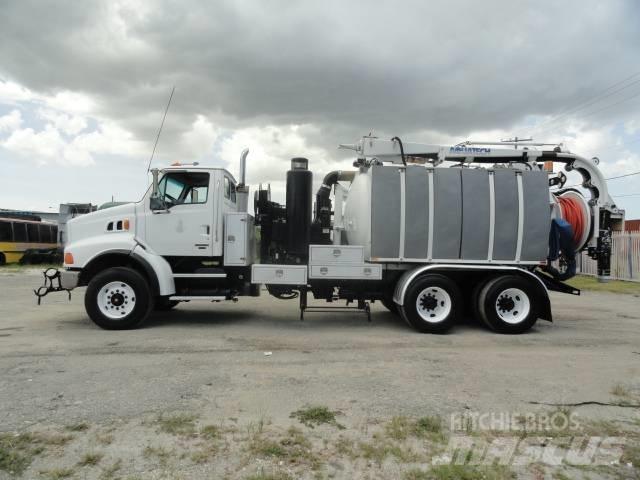 Sterling LT 9500 Saug- und Druckwagen