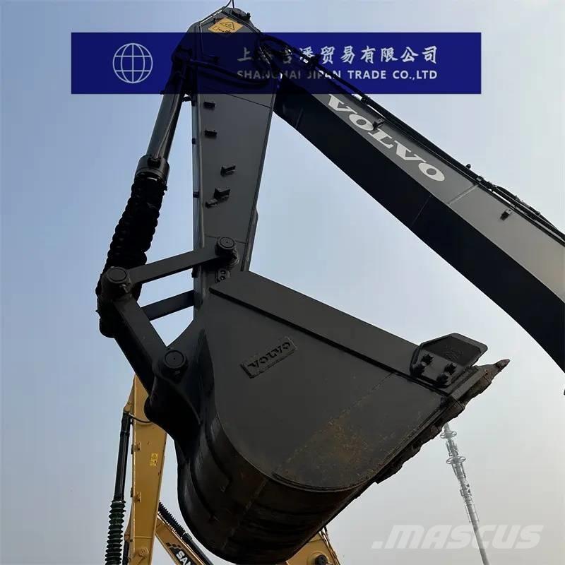 Volvo EC 140 Midibagger  7t - 12t