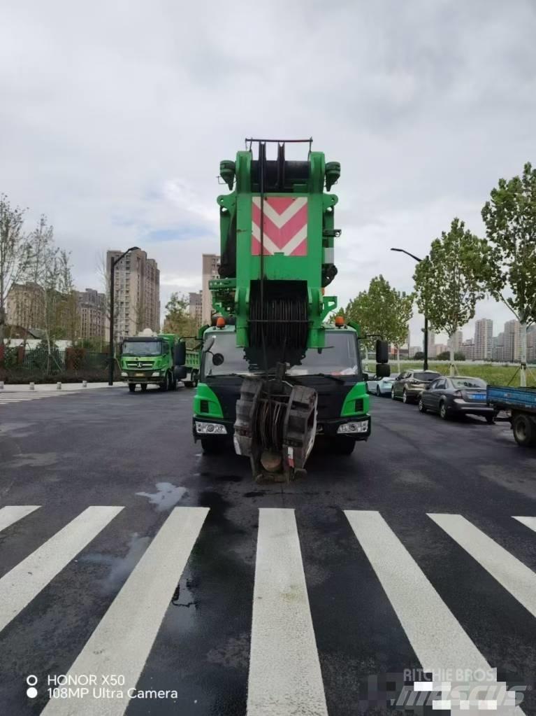 Sany SAC3000 Kranen voor alle terreinen