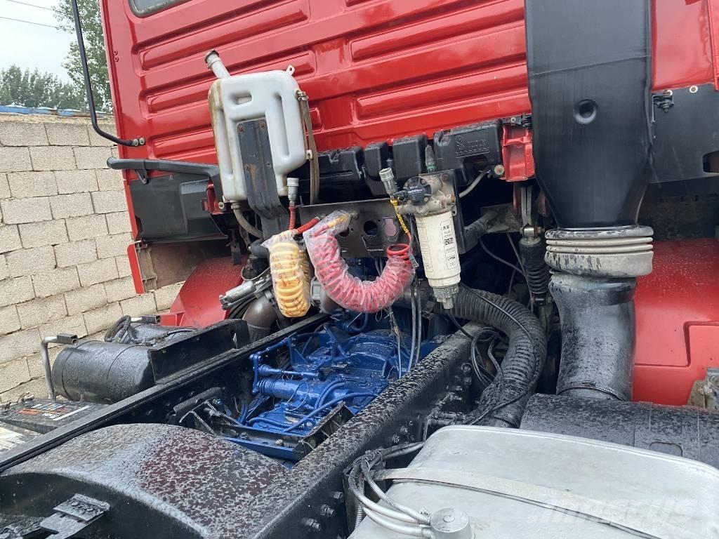 Shacman F3000 6x4 Sattelzugmaschinen