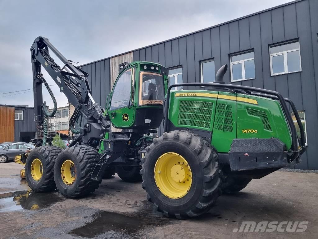 John Deere 1470 G Harvester