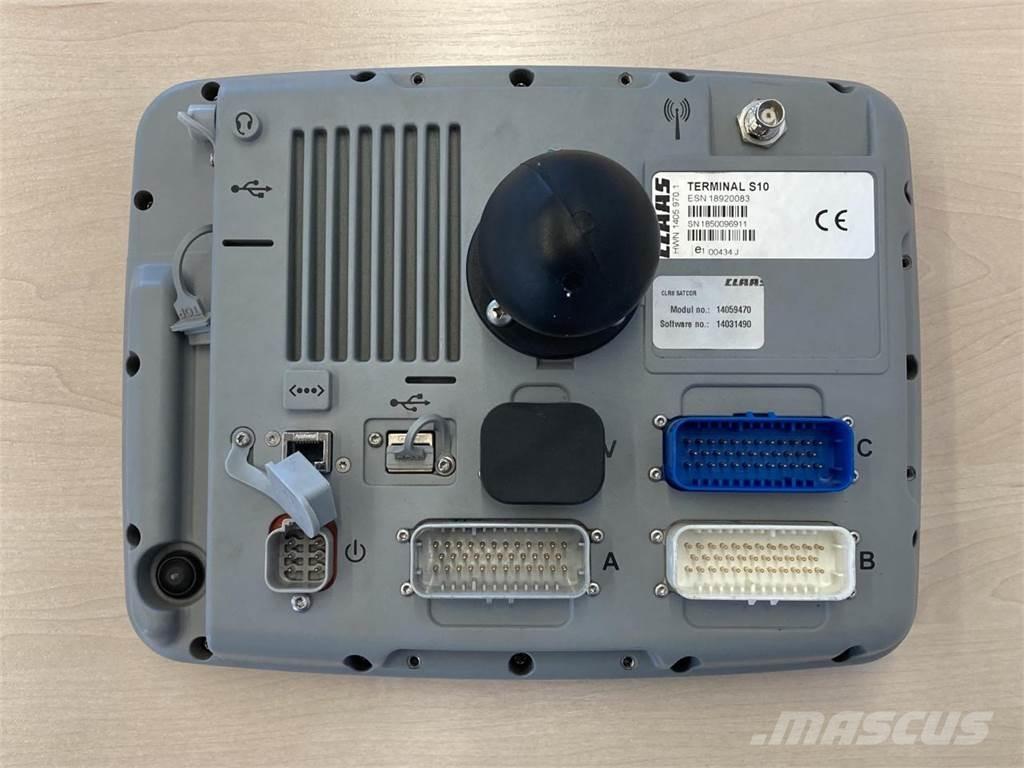 CLAAS Arion 660 Traktoren