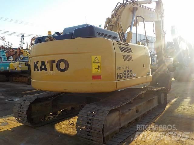 Kato HD823MR-6 Raupenbagger