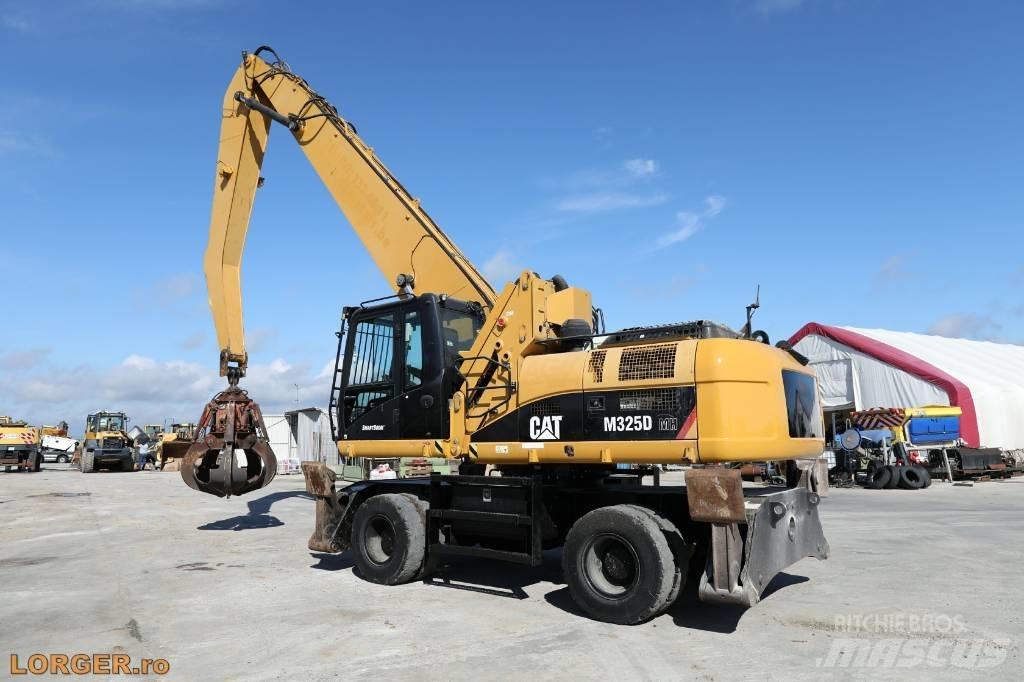 CAT M 325 D MH Materialumschlag