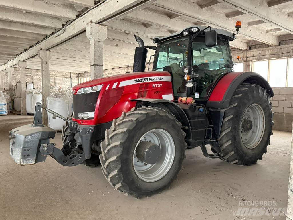 Massey Ferguson 8737 Traktoren