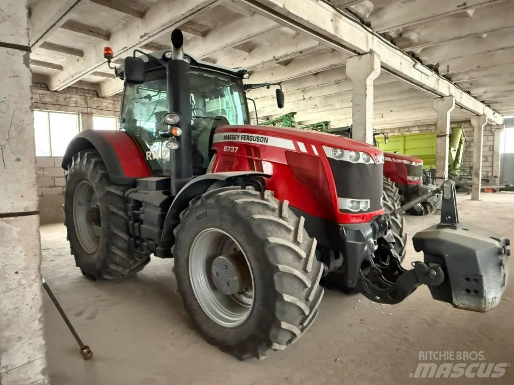 Massey Ferguson 8737 Traktoren