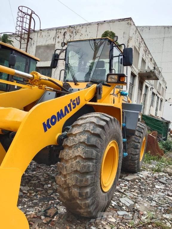 Komatsu WA 320-5 Radlader