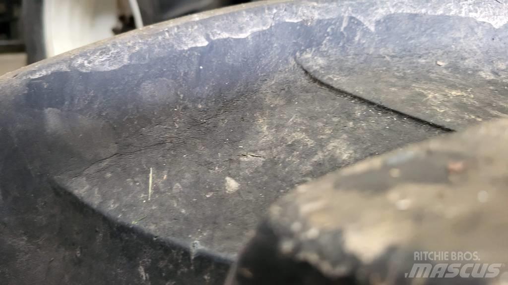 Trelleborg 540/65R30 Reifen