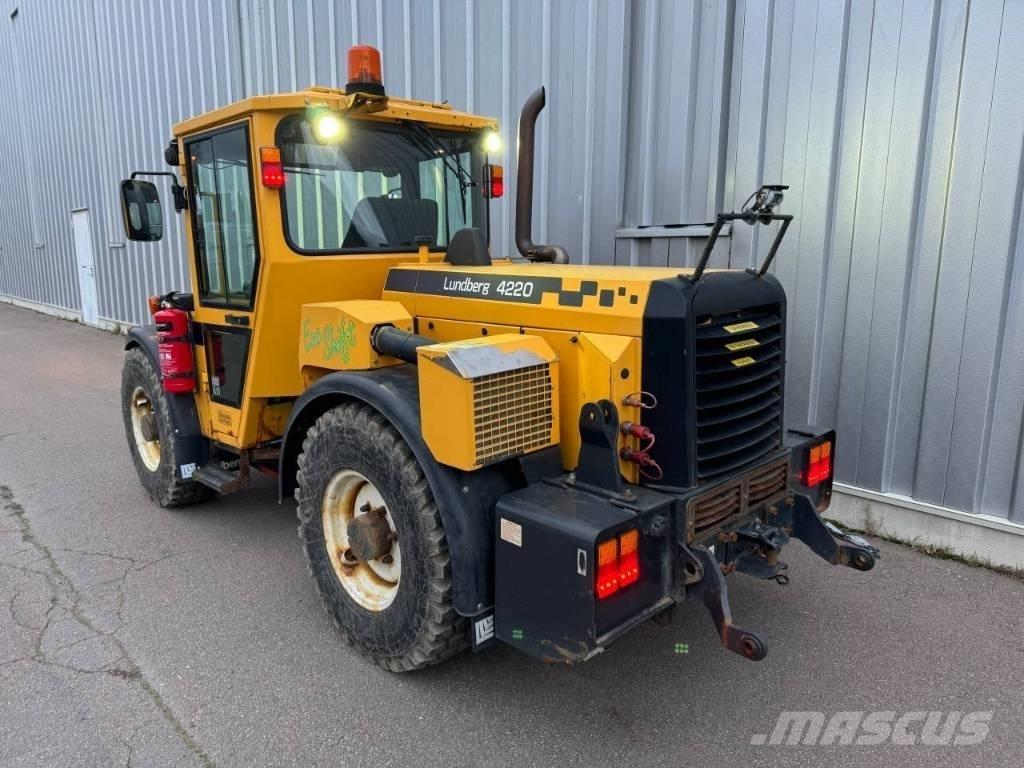 Lundberg 4220 Geräteträger
