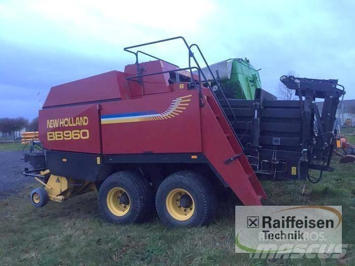 New Holland BB 960 Quaderpressen