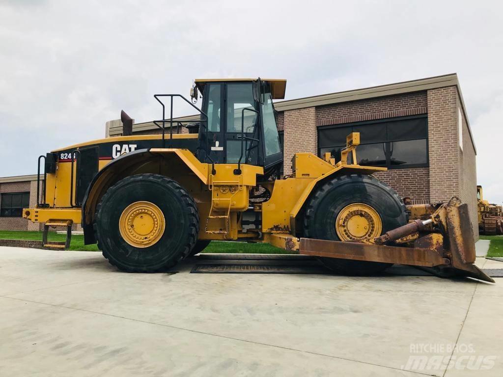 CAT 824 G Planierraupen