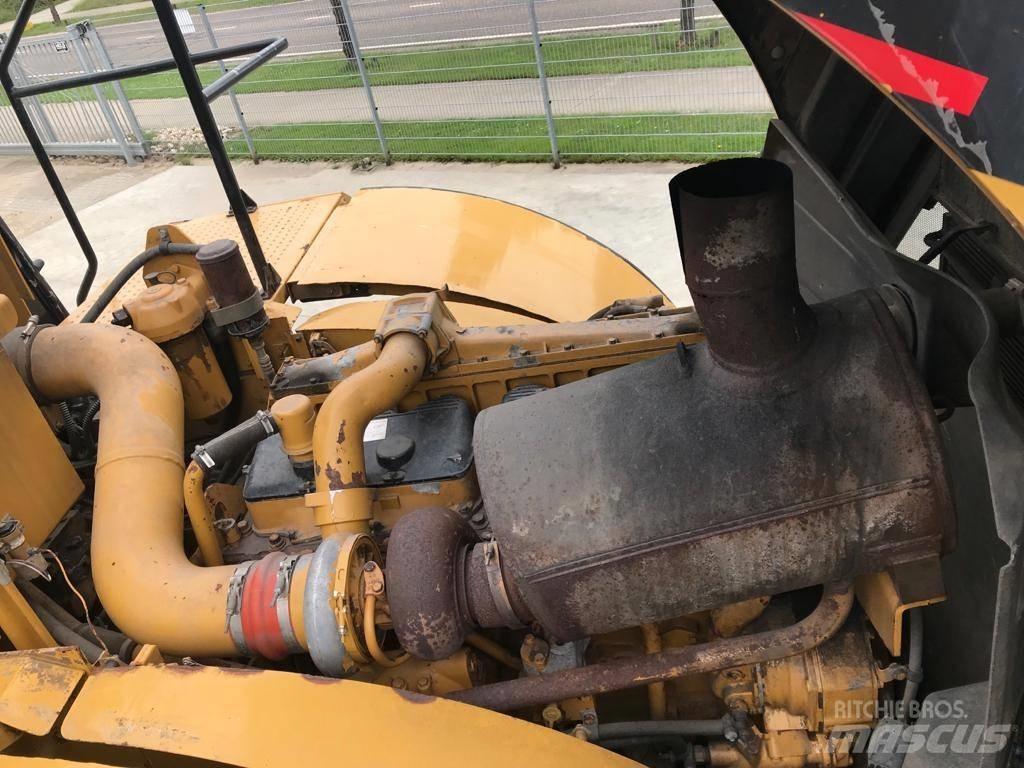 CAT 824 G Planierraupen